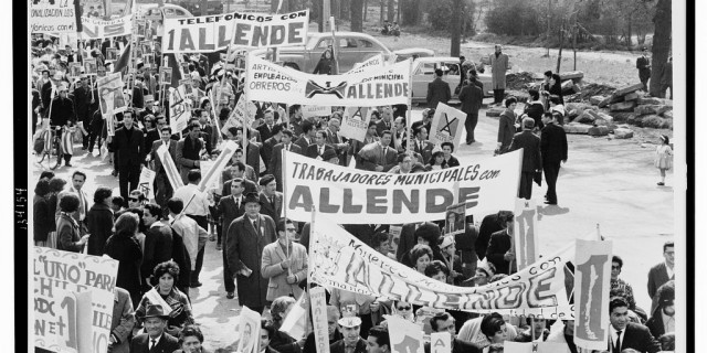 Allende supporters
